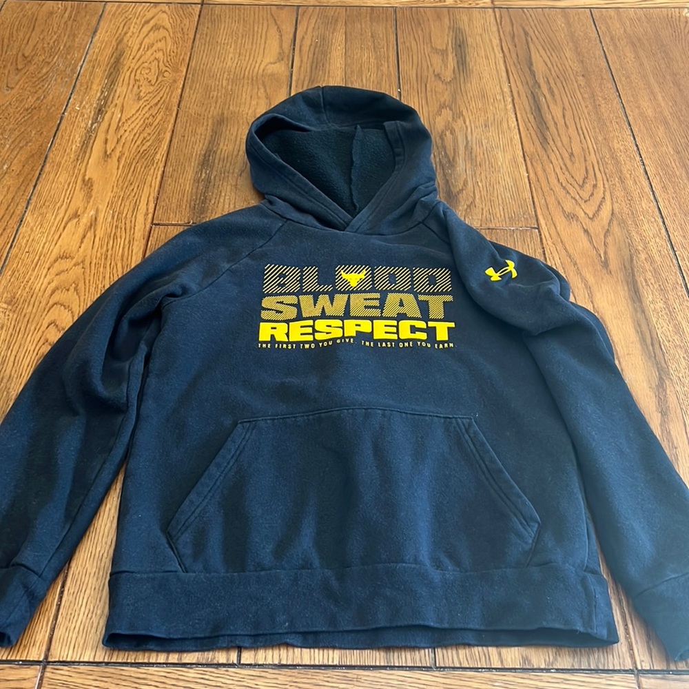 Boys Youth Medium Sweatshirt